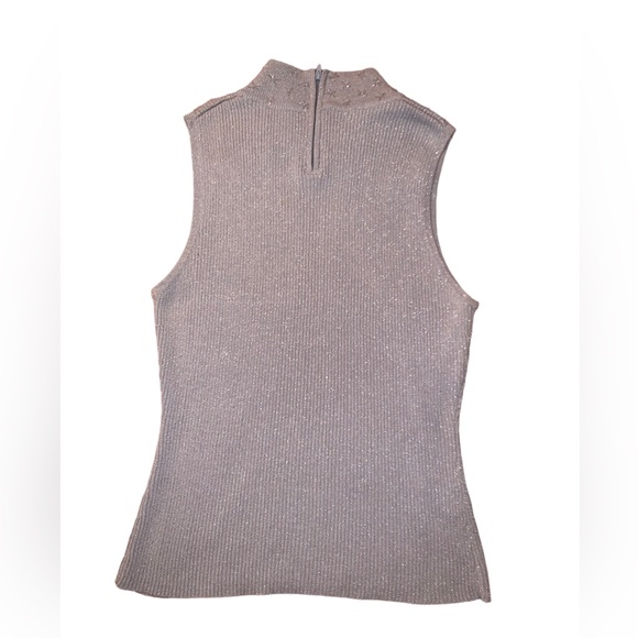 Cache snowflake sparkle Metallic Top - Picture 6 of 9